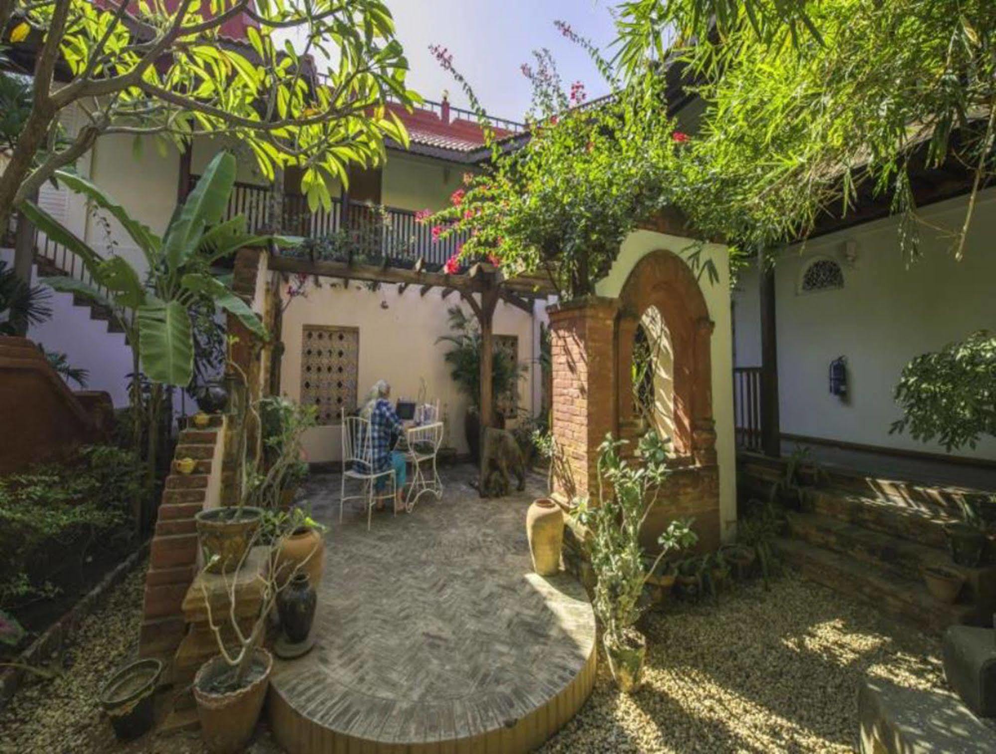 Thurizza Hotel Bagan Extérieur photo